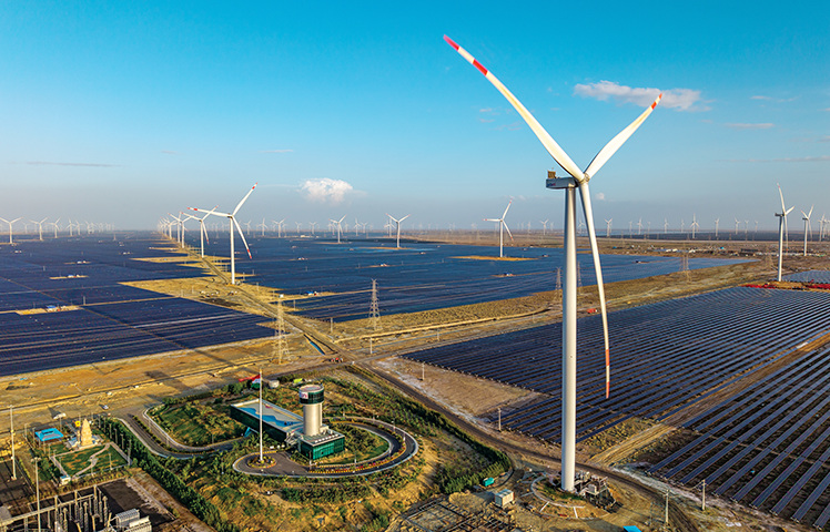 World&rsquo;s largest renewable energy plant at Khavda, Gujarat