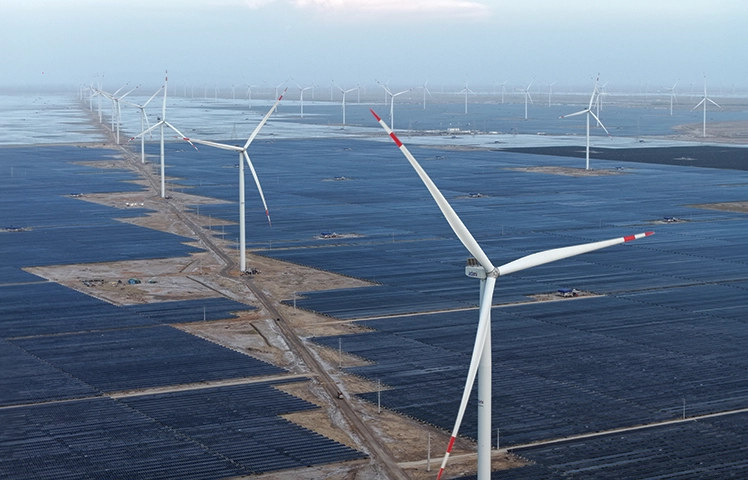 Offshore/coastal wind farm at Khavda